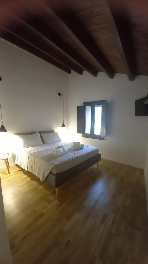 La Casetta Guest House Oristano Ngoại thất bức ảnh